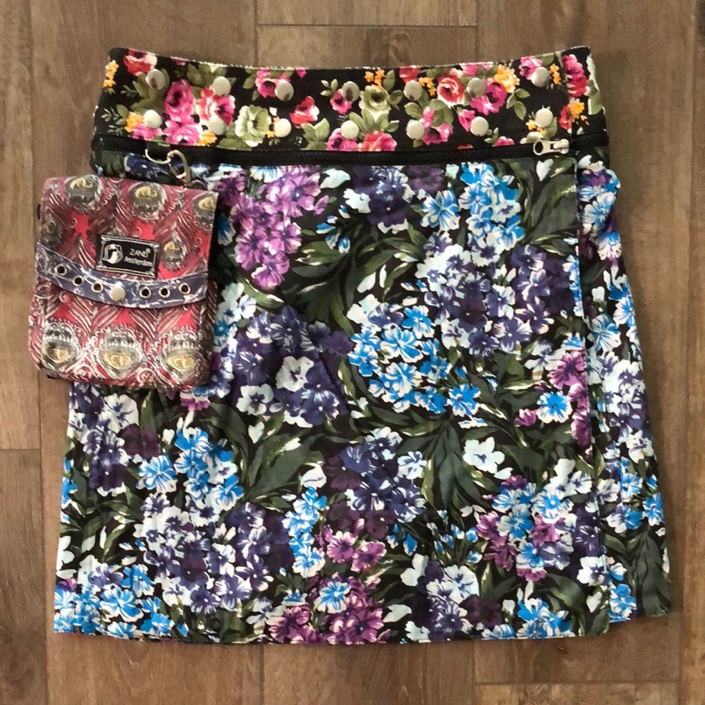 ZAND AMSTERDAM - REVERSIBLE MultiColored Patterned Wrap Skirt w/Detachable Bag - Picture 2 of 15